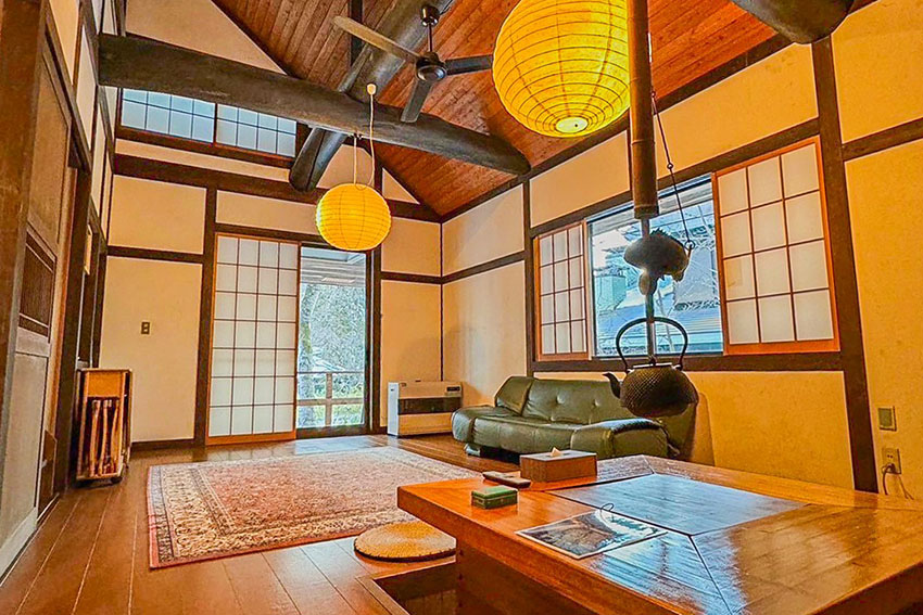 THE HIDEOUT VILLA KUSATSU_5.jpg